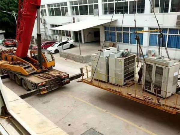 苏仙区吊车出租公司电话_吊车出租领域吊装大型钢网架安装法
